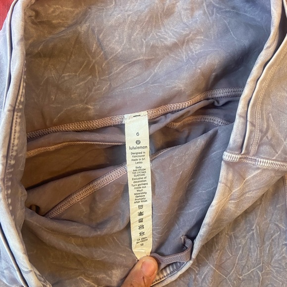 Lululemon Fast and Free High Rise tight 25” Ice Dye - Picture 3 of 4